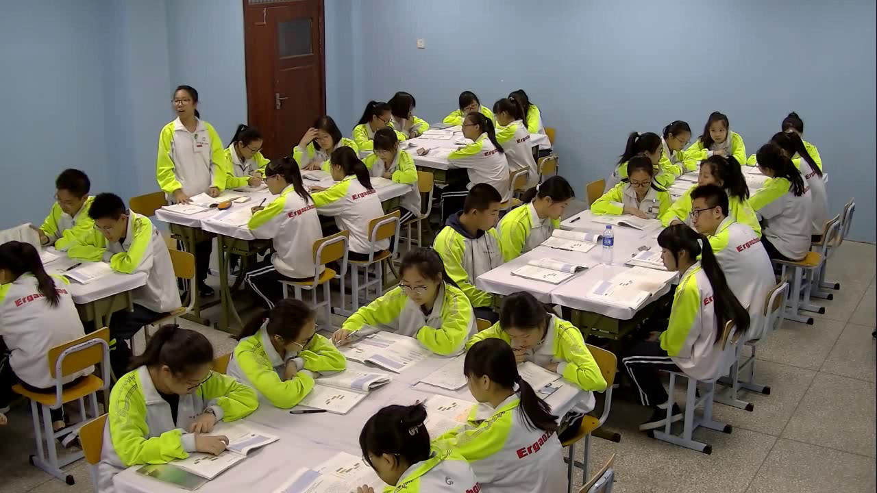 人教版政治必修2《政治生活自觉参与》辽宁老师-市一等奖