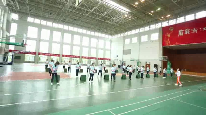 人教版高中体育《准备姿势和移动》浙江叶老师-市一等奖