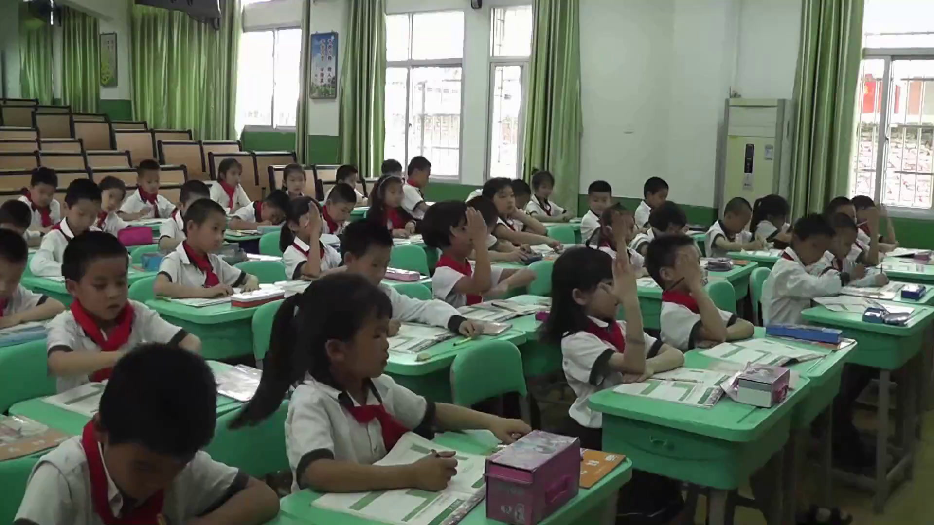 教科2017版科学二下《4.测试反应快慢》福建谢老师-省一等奖