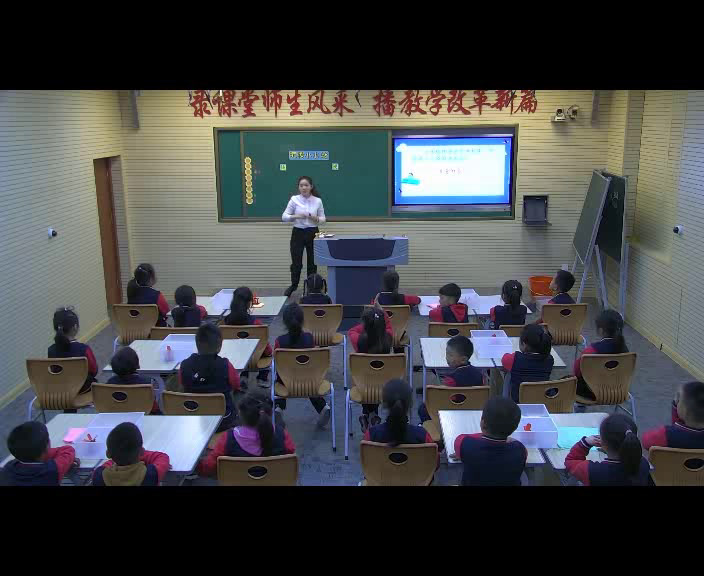 苏教2017版科学一下《5玩转小水轮》辽宁胡老师-市一等奖