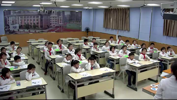 苏教版数学二下《1、认识东、南、西、北》安徽戴老师-全国一等奖
