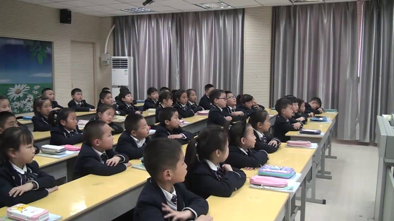 苏教版数学二下《8、简单的近似数》江苏许老师-市一等奖