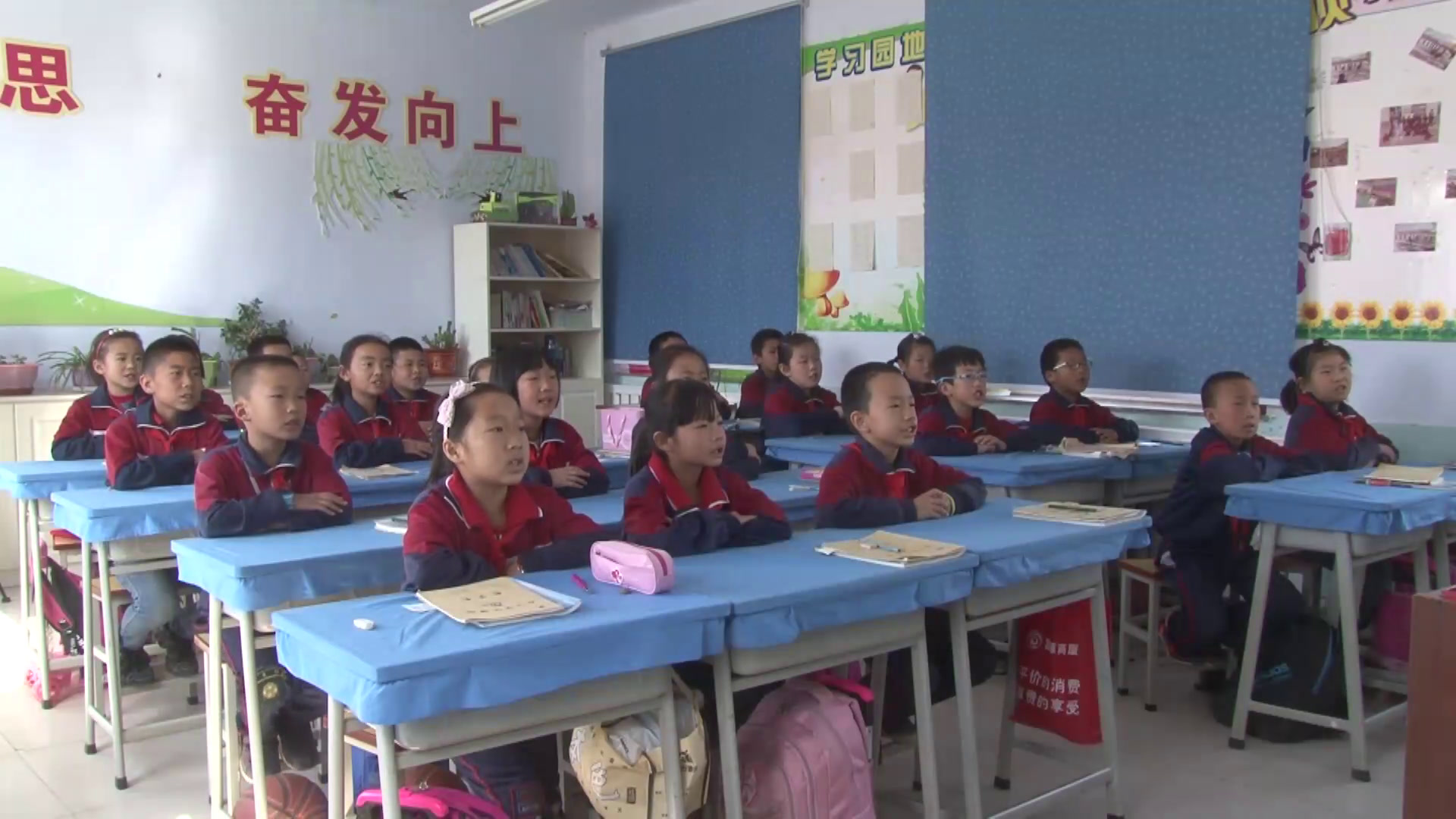 苏教版数学三下《2.不进位的两位数乘两位数的笔算》内蒙孟老师-全国一等奖