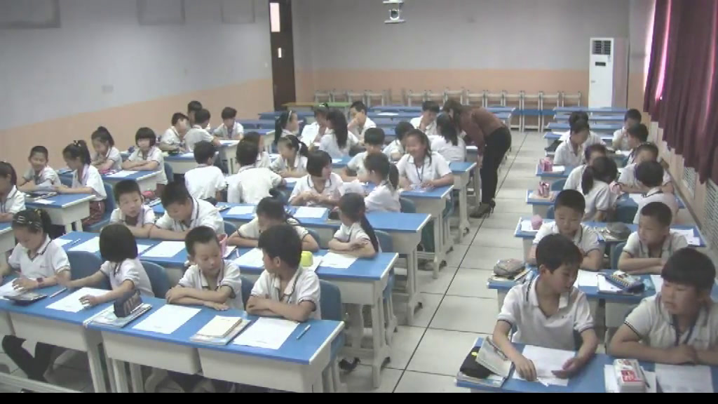 苏教版数学三下《●有趣的乘法计算》河北黄老师-全国一等奖