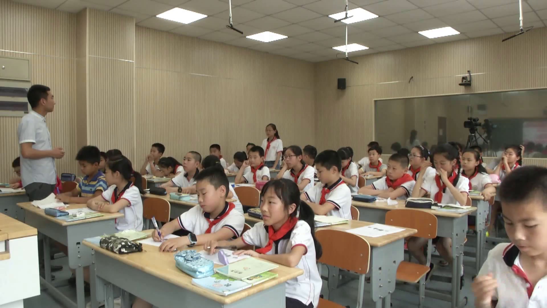 苏教版数学五下《9.圆的面积计算及应用练习》江苏吴老师-全国一等奖
