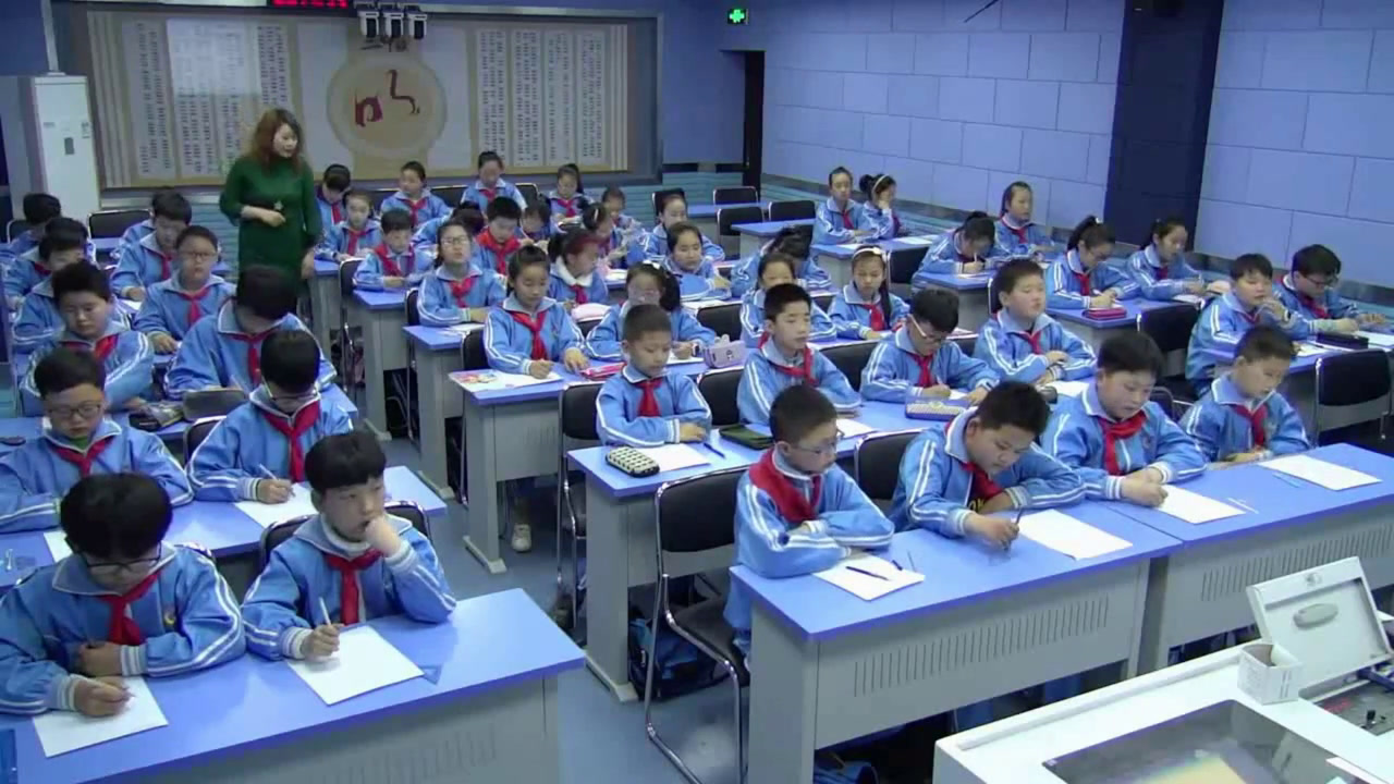 苏教版数学五下《8.公因数和最大公因数练习》安徽赵老师-市一等奖