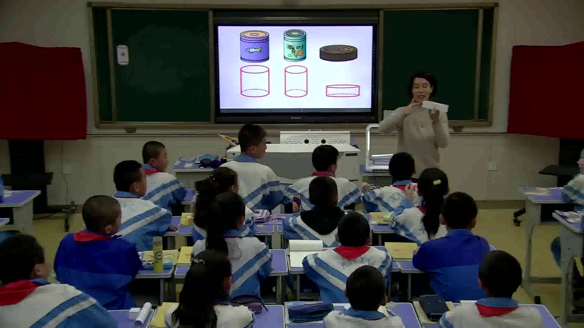 苏教版数学六下《1、圆柱和圆锥的认识》青海高老师-省一等奖