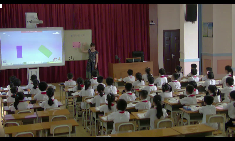 冀教版数学二下《探索长方形的特征》广西邓老师-省一等奖