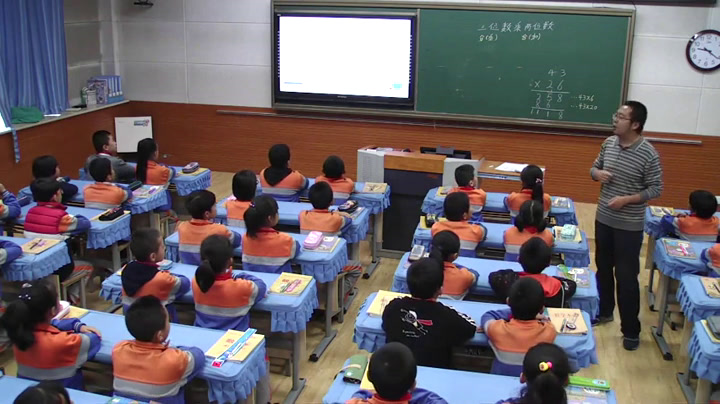 冀教版数学四下《三位数乘两位数》青海达老师-全国一等奖