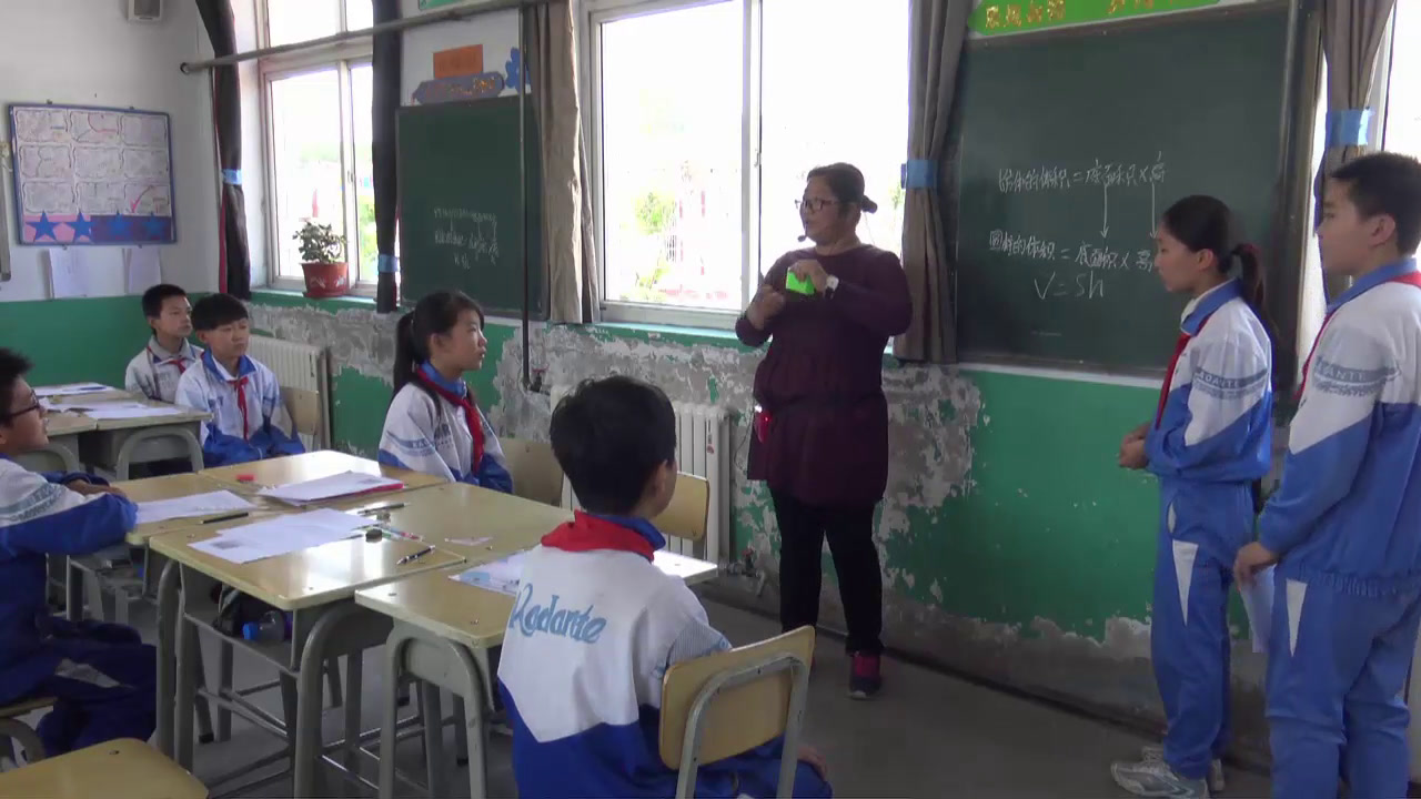 冀教版数学六下《圆柱的体积》河北孙老师-全国一等奖