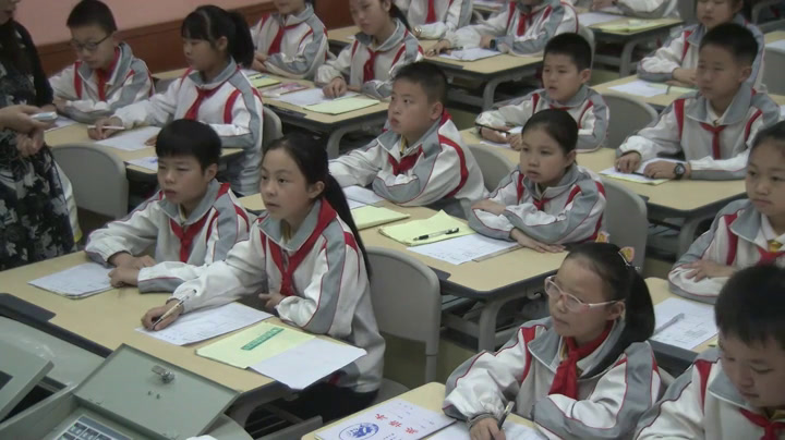 西南师大版数学五下《探索规律》四川卢老师-市一等奖