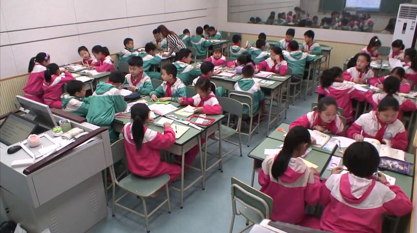 西南师大版数学四下《平行四边形》四川康老师-县级优课