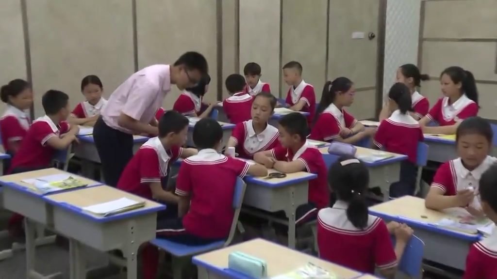 西南师大版数学六下《圆柱的侧面积》重庆余老师-省一等奖