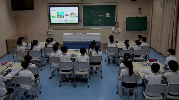 湘少版英语三下《Unit12Igotoschoolbybus.》湖南游老师-全国一等奖