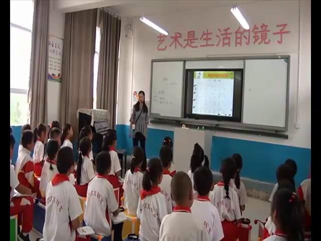 人教版音乐一下《唱歌　小蚂蚁》贵州赵老师-市一等奖