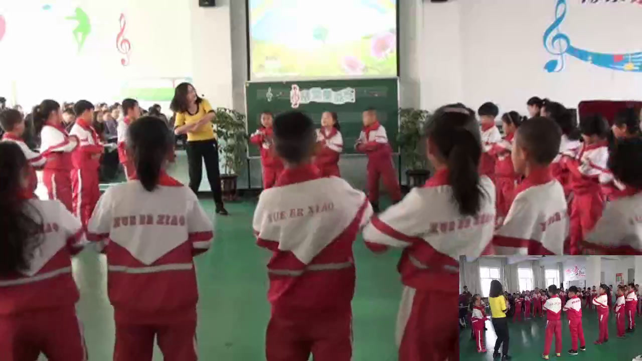 人教版音乐一下《欣赏　春天音乐会》内蒙陈老师-省一等奖