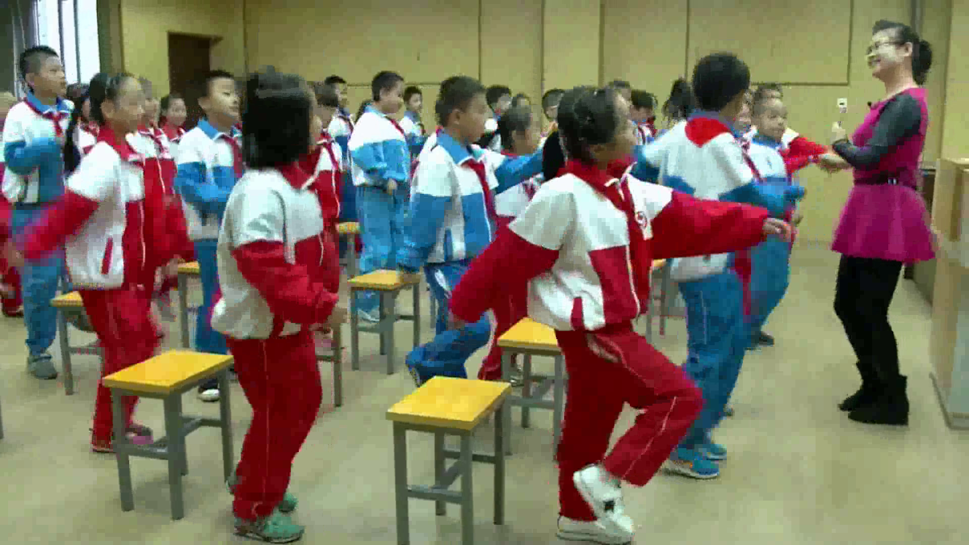 人教版音乐二下《欣赏　口哨与小狗》福建黄老师-全国一等奖