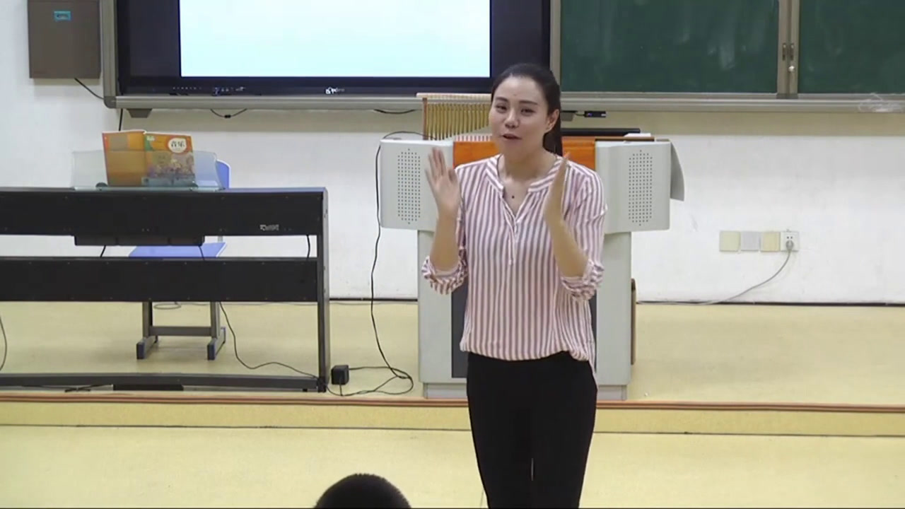 人教版音乐三下《采山》福建黄老师-全国一等奖