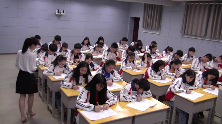 译林版英语模块一《Task(2)：Writing a letter of advice：Skills building 3》湖南颜老师-市一等奖