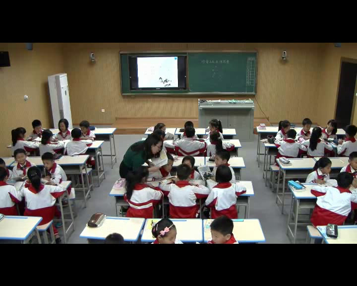 部编版语文五下《 青山处处埋忠骨》江西老师-省一等奖