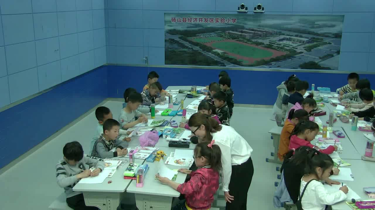 湘美版美术一下《3.手型添画》安徽郑老师-市一等奖