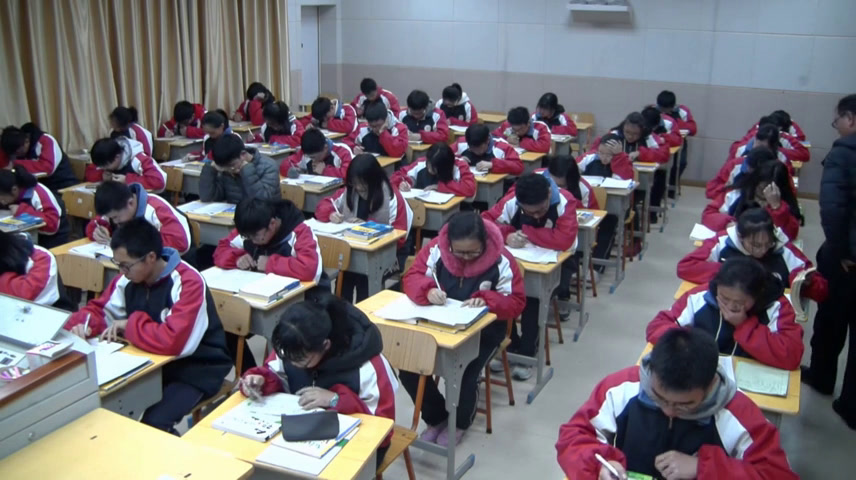 译林版英语模块五《Task(2)：Writing a letter to a friend：Skills building 3》湖南唐老师-县级优课