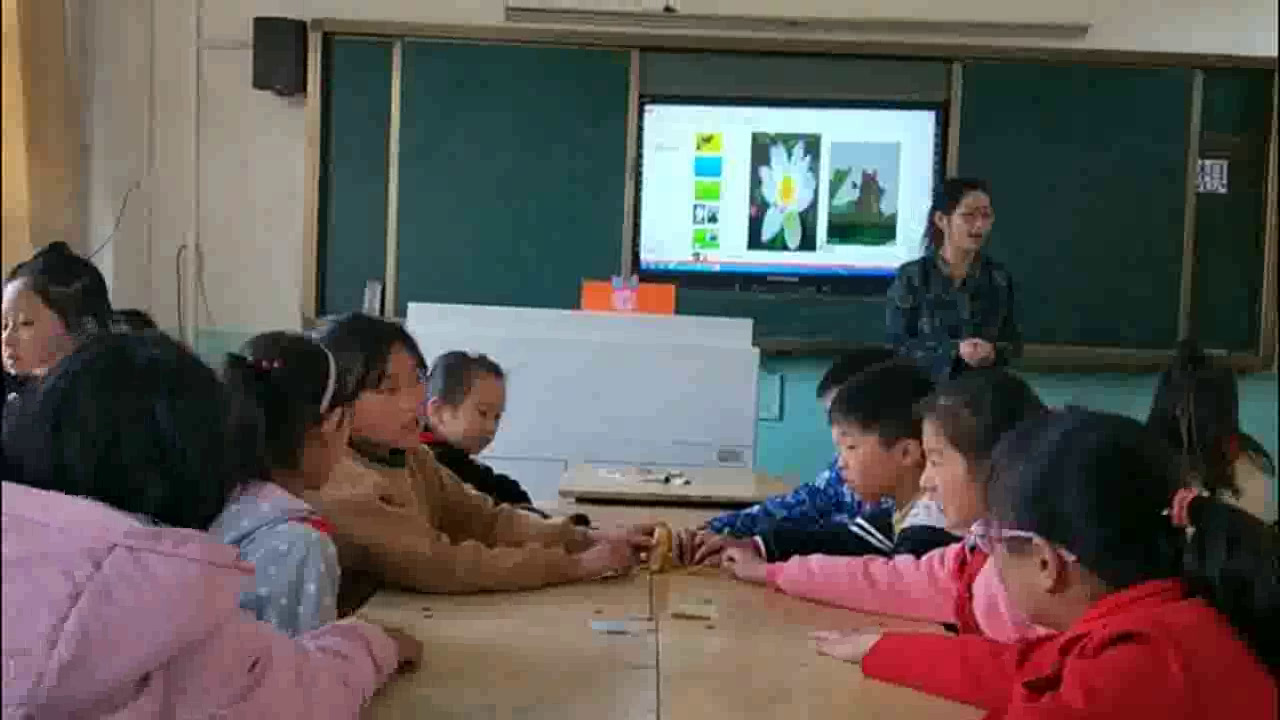 湘美版美术四下《5.蔬果的联想》安徽仇老师-市一等奖