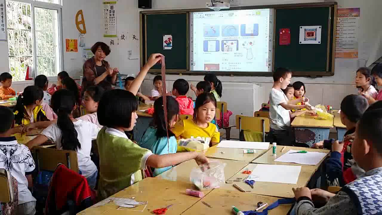 人教版美术三下《第13课彩线贴画》安徽叶老师-市一等奖