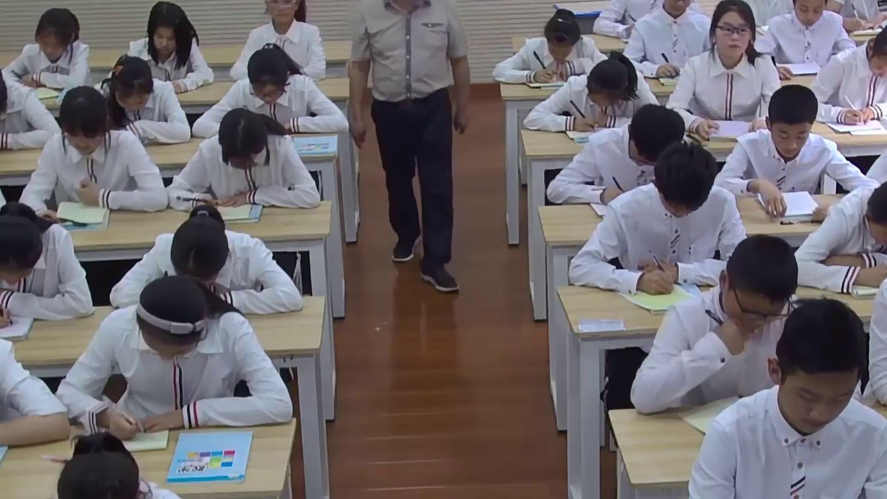 华东师大版数学七下《加减法解二元一次方程组》陕西程老师-市一等奖