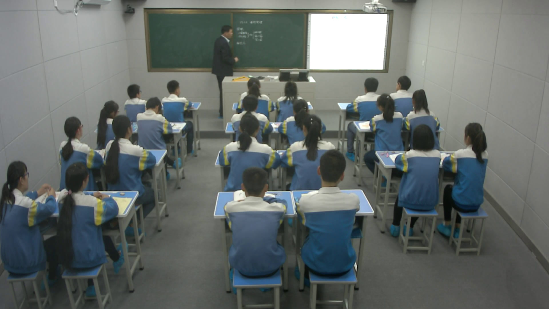 华东师大版数学九下《圆的对称性》河南林老师-县级优课