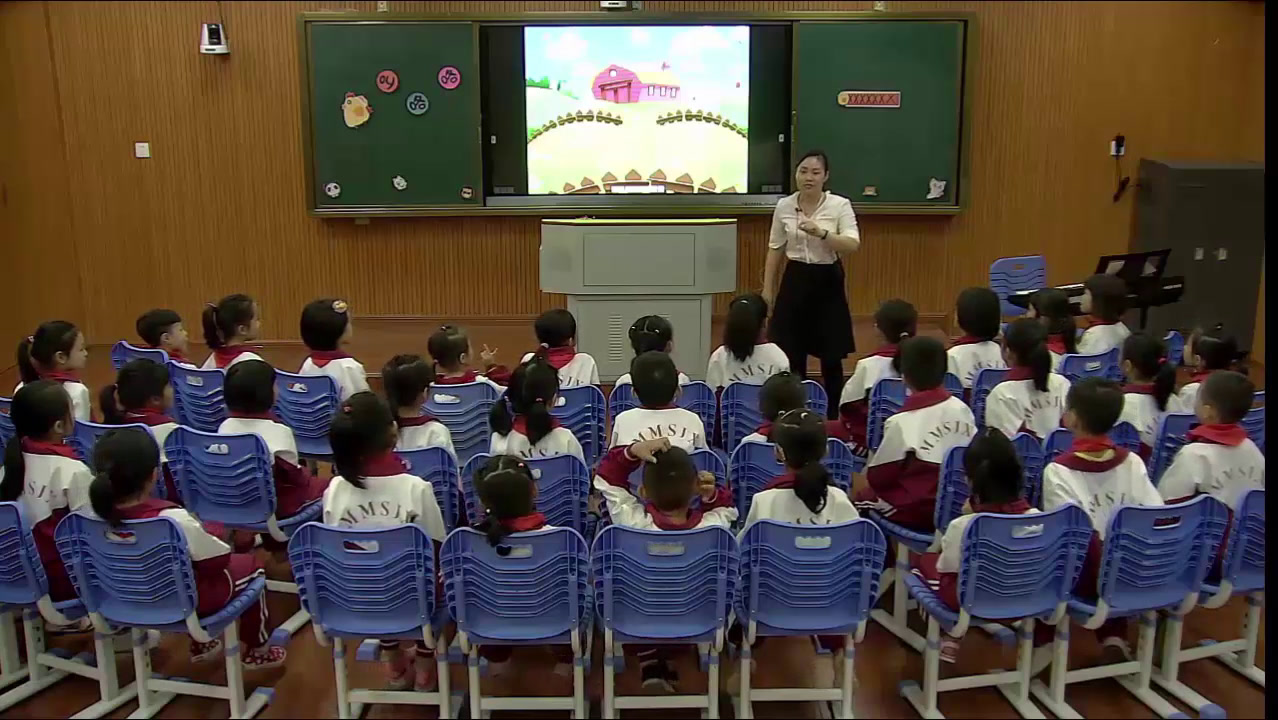 湘文艺版音乐一下《（歌表演）母鸡叫咯咯》广东许老师-市一等奖
