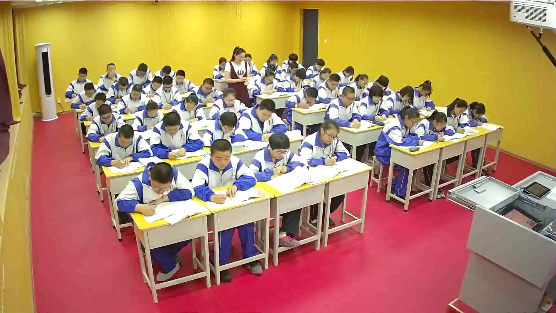 冀教版数学八下《一次函数的性质》河北刘老师-全国一等奖