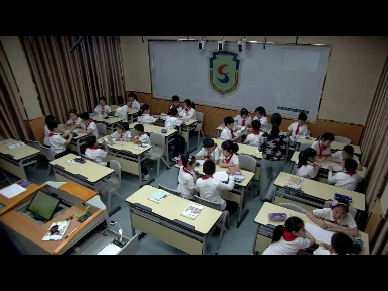 教科版科学三下《蚕的生命周期》安徽邓老师-省一等奖