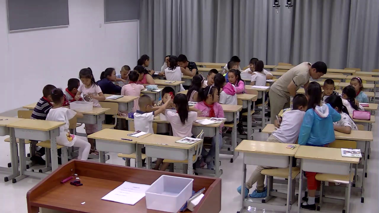 教科版科学三下《磁极的相互作用》吉林佟老师-市一等奖