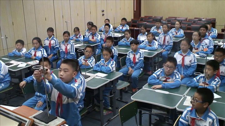 教科版科学五下《机械摆钟》天津于老师-全国一等奖
