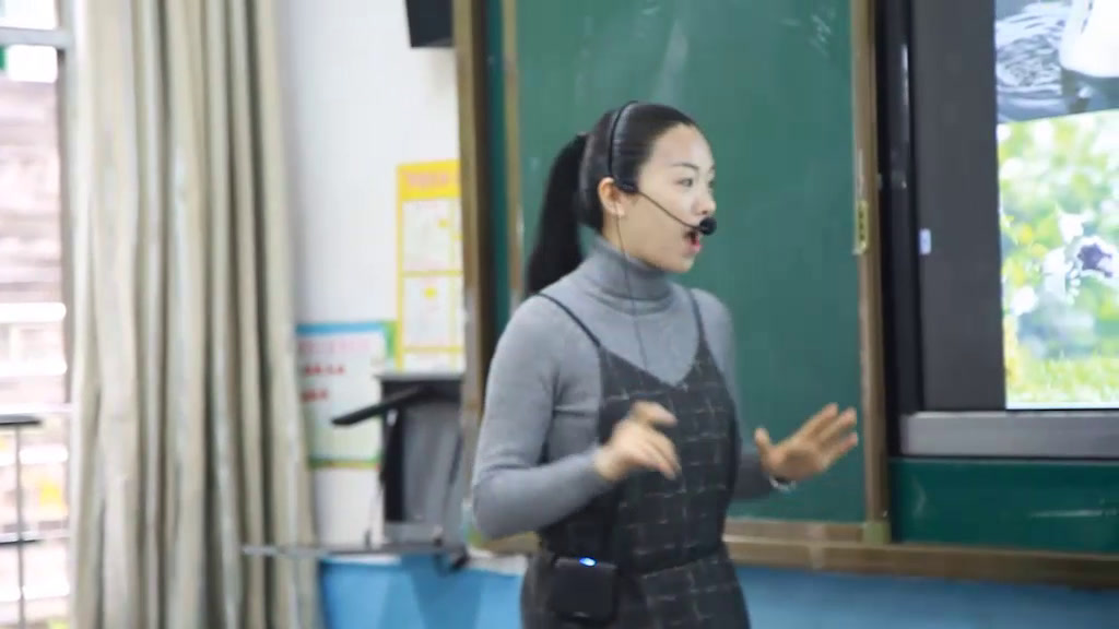 湘文艺版音乐一下《（演唱）划船》湖南刘老师-县级优课