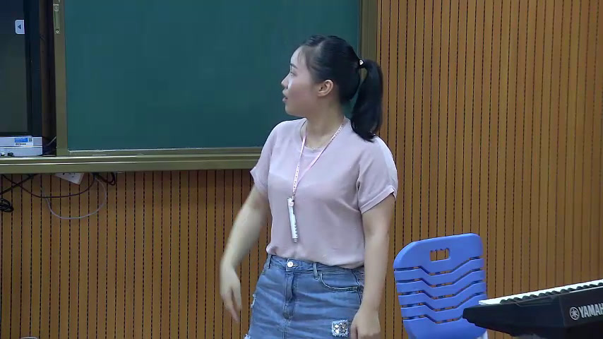湘文艺版音乐二下《唱唱听听玩玩》广东许老师-市一等奖