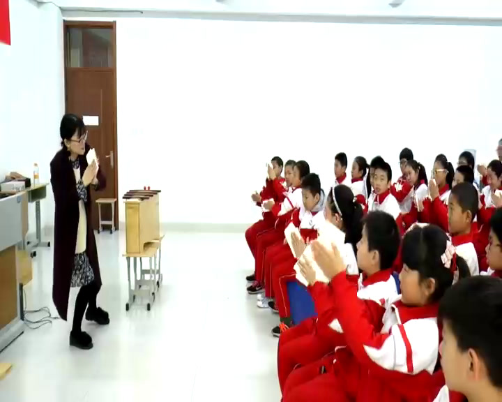 湘文艺版音乐六下《（演唱）春风满小城》山东陈老师-全国一等奖