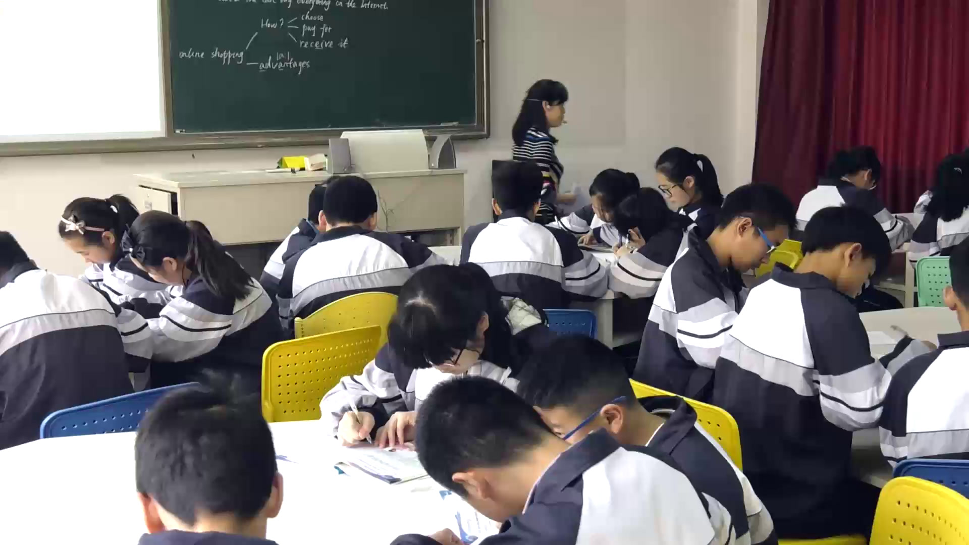 外研版英语七下《Unit 2 You can buy everything on the Internet.》浙江卢老师-省一等奖
