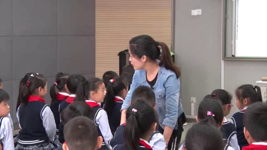 苏少版音乐二下《奏在钟表店里》江苏任老师-县级优课