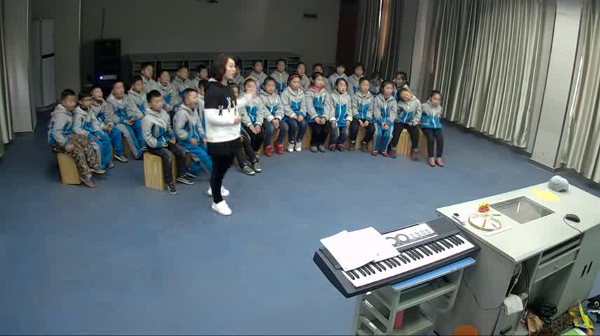 苏少版音乐二下《唱十二生肖歌小花猫和小老鼠》江苏郑老师-市一等奖