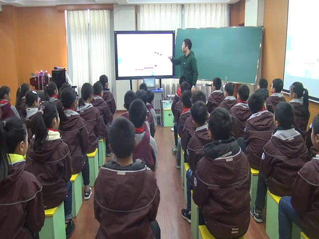 苏少版音乐四下《听森林与小鸟沉思》江苏李老师-市一等奖
