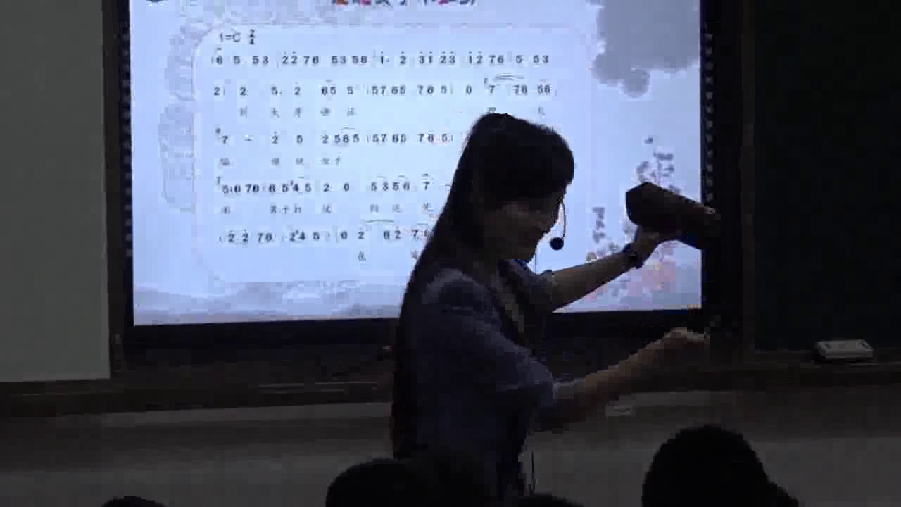 苏少版音乐五下《唱梨园英秀谁说女子不如男》江苏黄老师-市一等奖