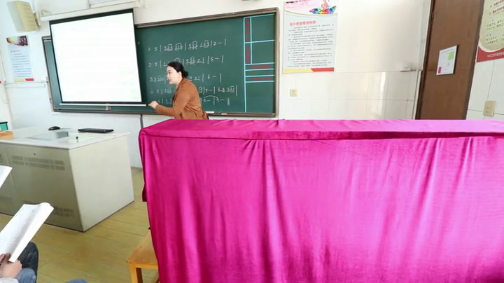 苏少版音乐六下《唱苏木地伟什么结籽高又高》江苏冯老师-市一等奖