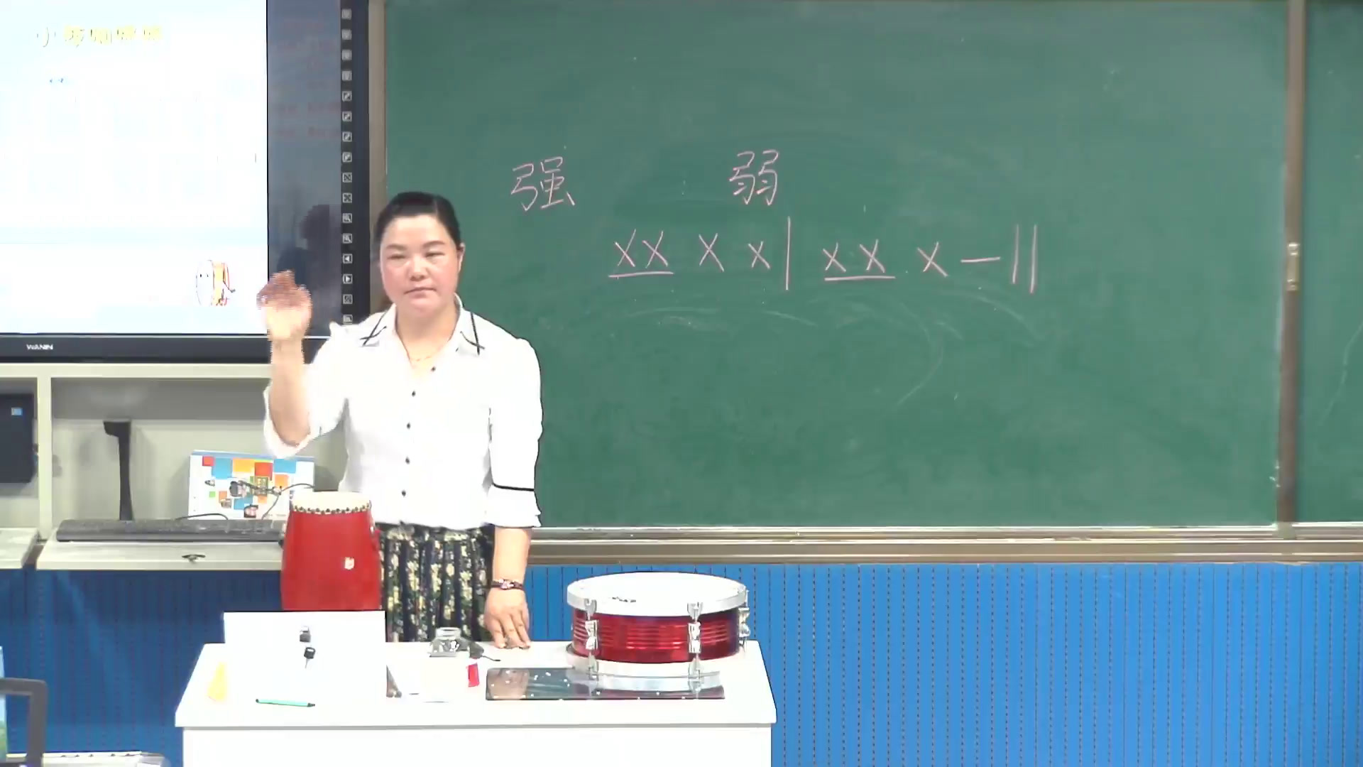 花城粤教版音乐一下《歌曲《小鼓响咚咚》》安徽武老师-县级优课