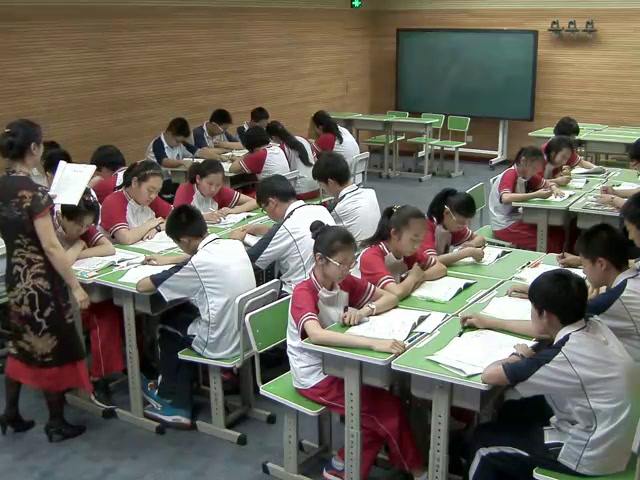 语文2011课标版七下《11列夫托尔斯泰》辽宁但老师-全国一等奖