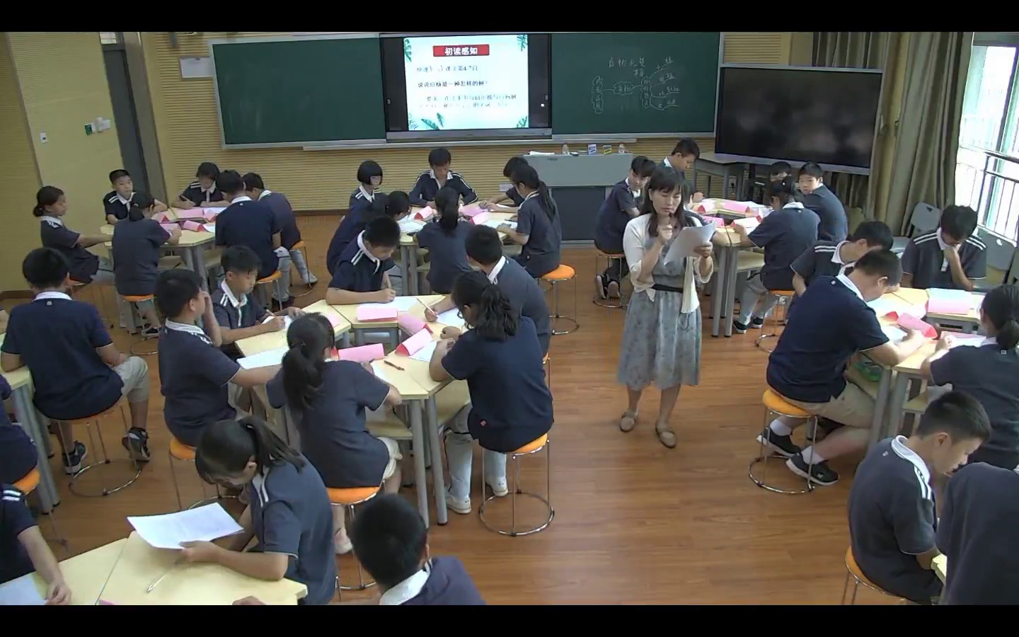 语文2011课标版九下《1.白杨礼赞》广东刘老师-市一等奖