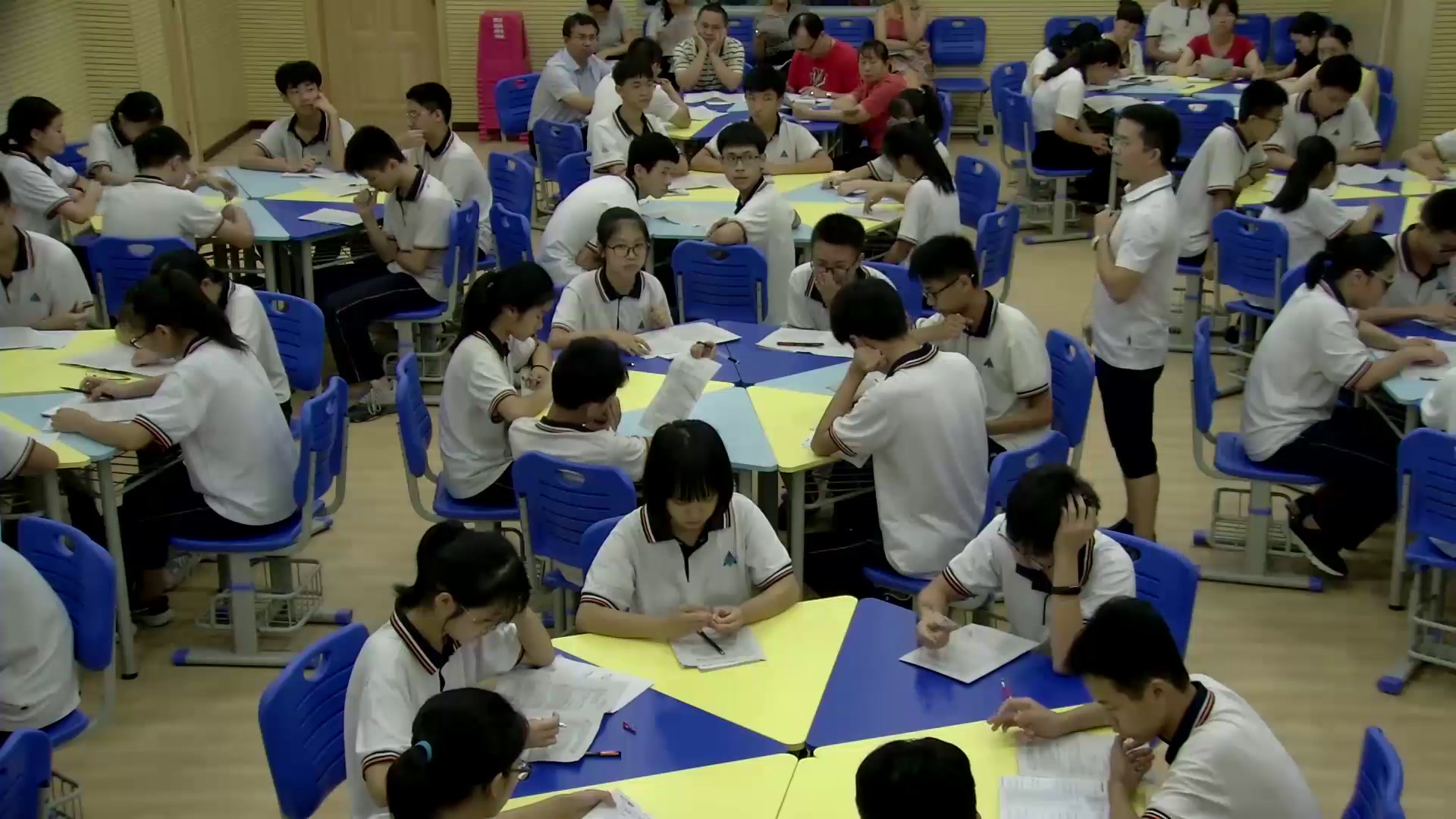语文2011课标版九下《写作我对生活的感悟》广东老师-县级优课