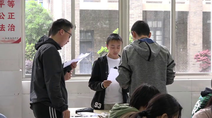 语文2011课标版八上《山坡羊潼关怀古》江苏苏老师-市一等奖