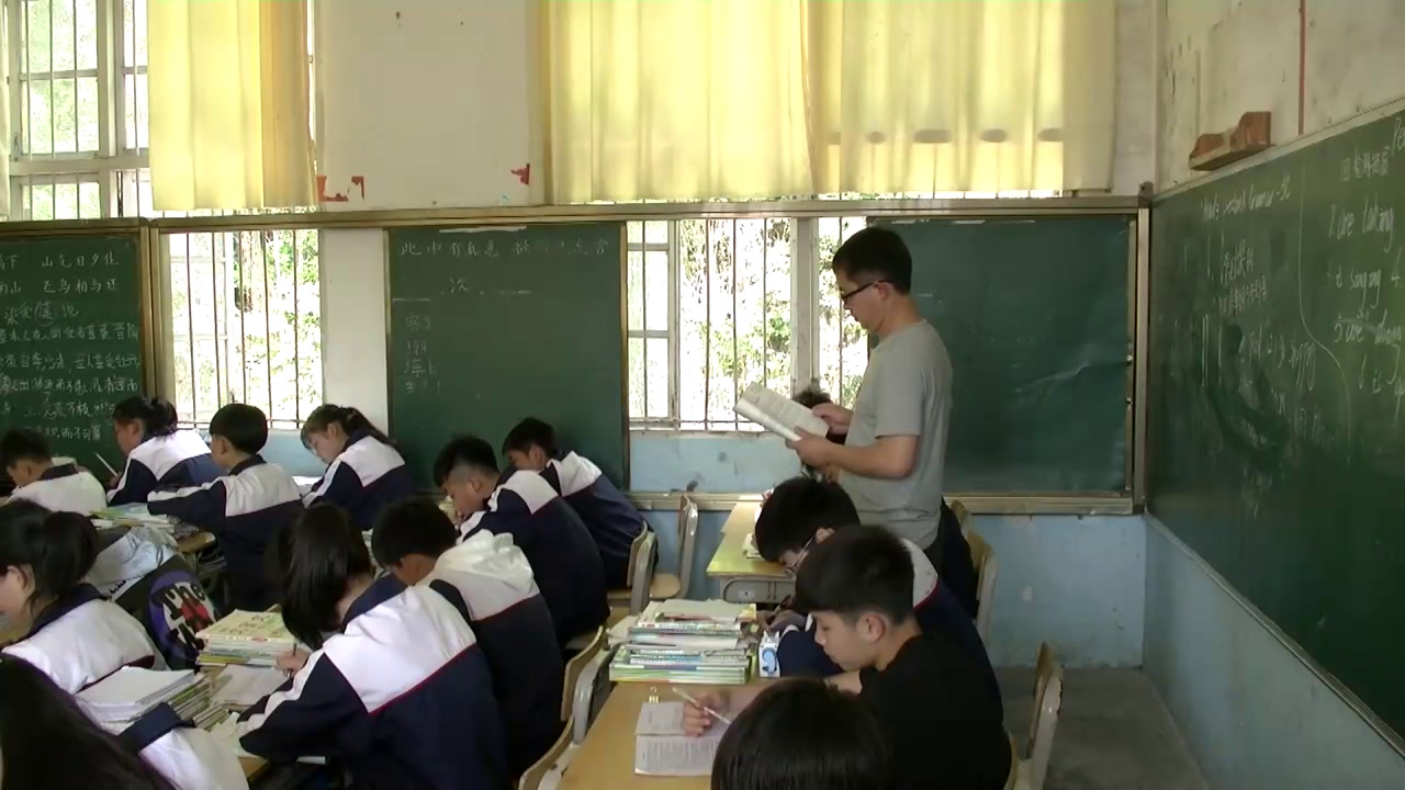 语文2011课标版七上《13皇帝的新装》广西张老师-县级优课